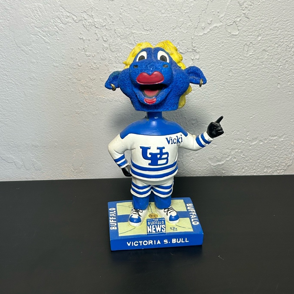 University Of Buffalo Victoria S. Bull Mascot Bobblehead Figure SGA